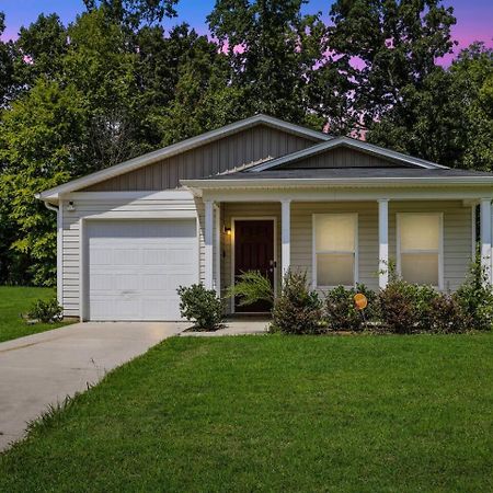 Cozy Retreat, Serene 4Br Ranch Villa Burlington Exterior photo